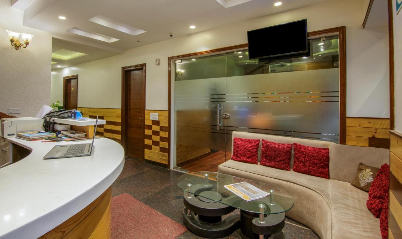 Itsy Hotels Gm Residency Chandīgarh Exterior foto