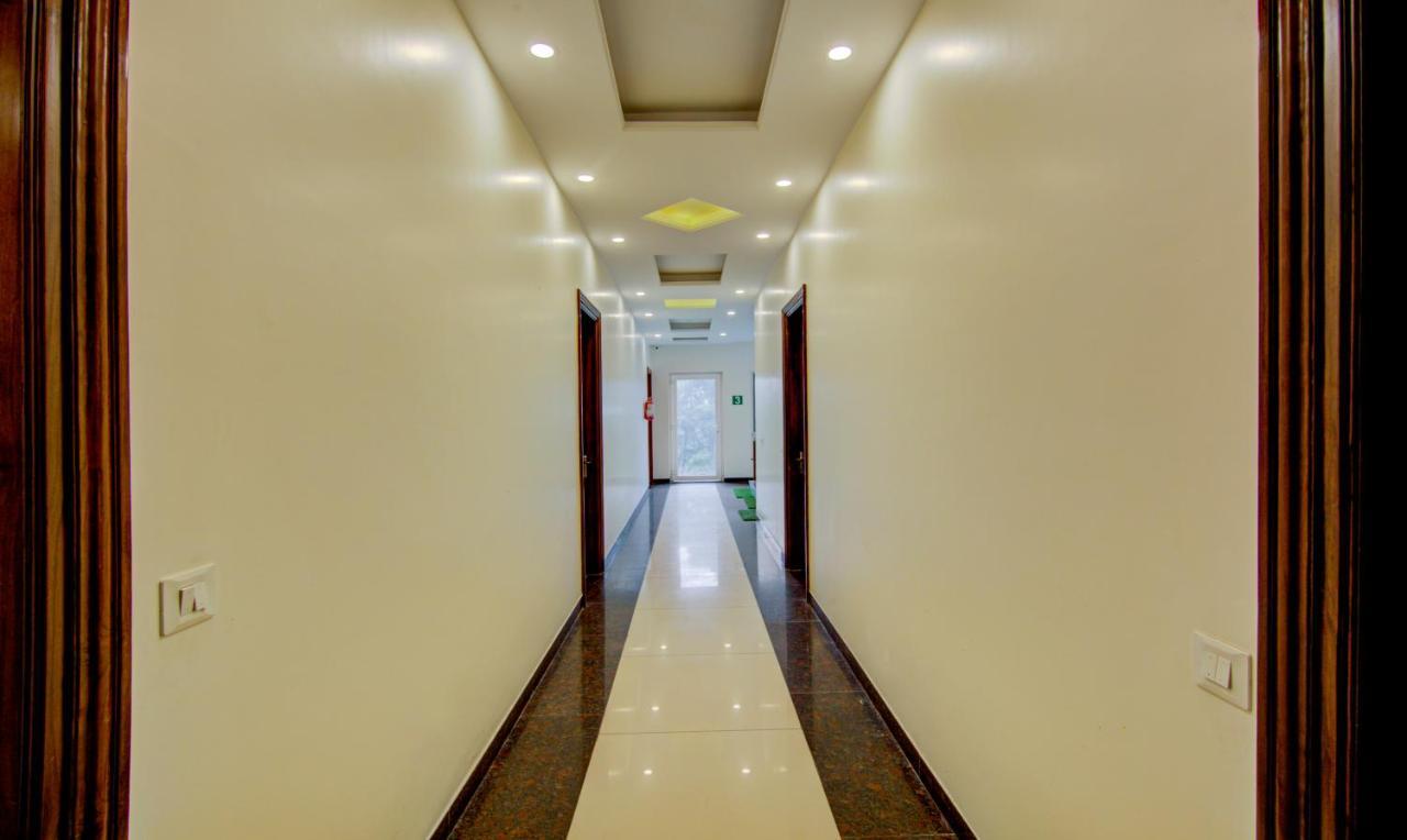 Itsy Hotels Gm Residency Chandīgarh Exterior foto
