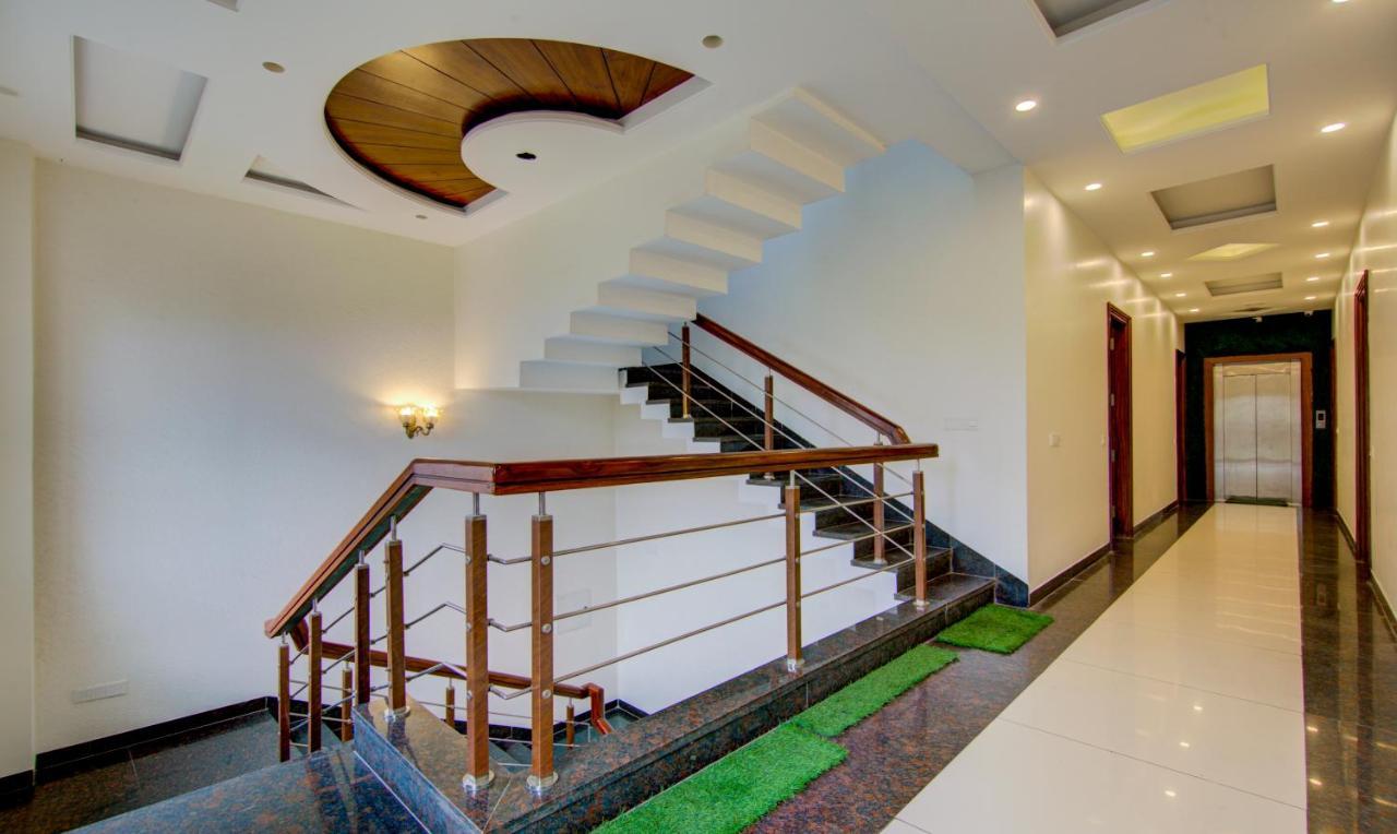 Itsy Hotels Gm Residency Chandīgarh Exterior foto